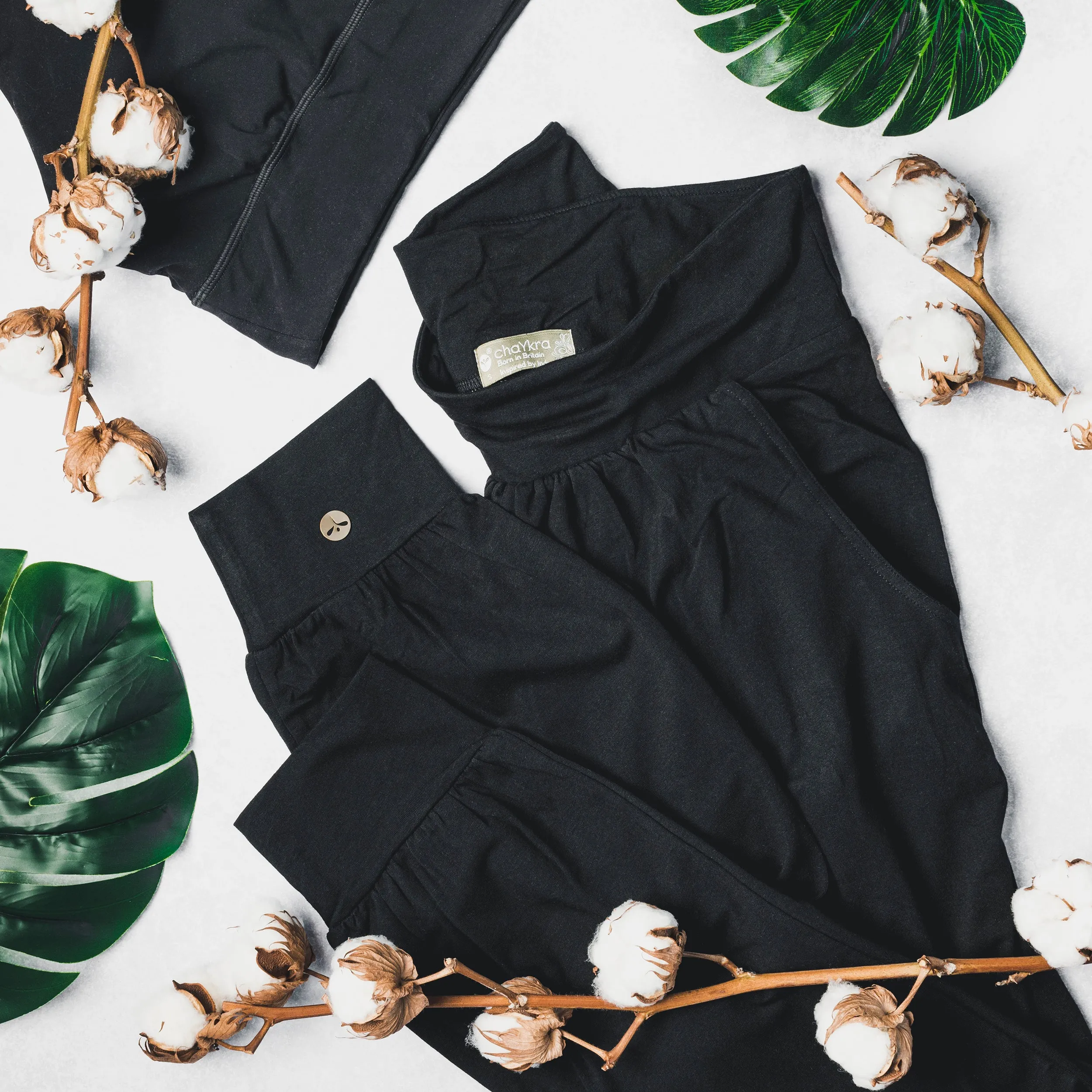 Black Pocket Play Harems