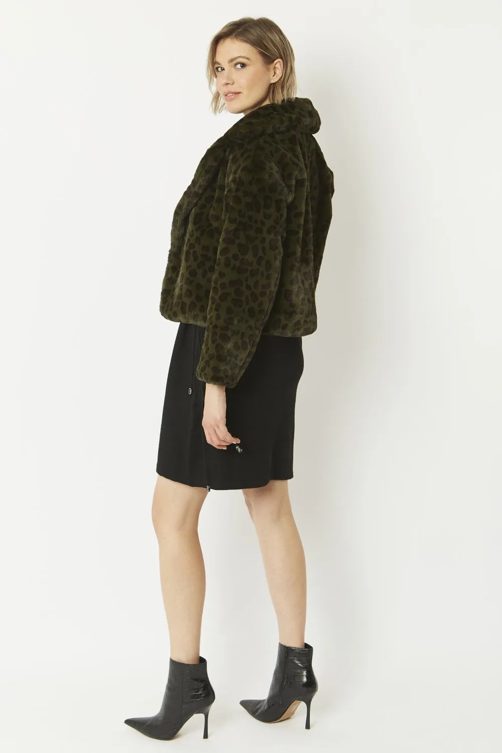 Jayley Dark Green Animal cropped Faux fur coat