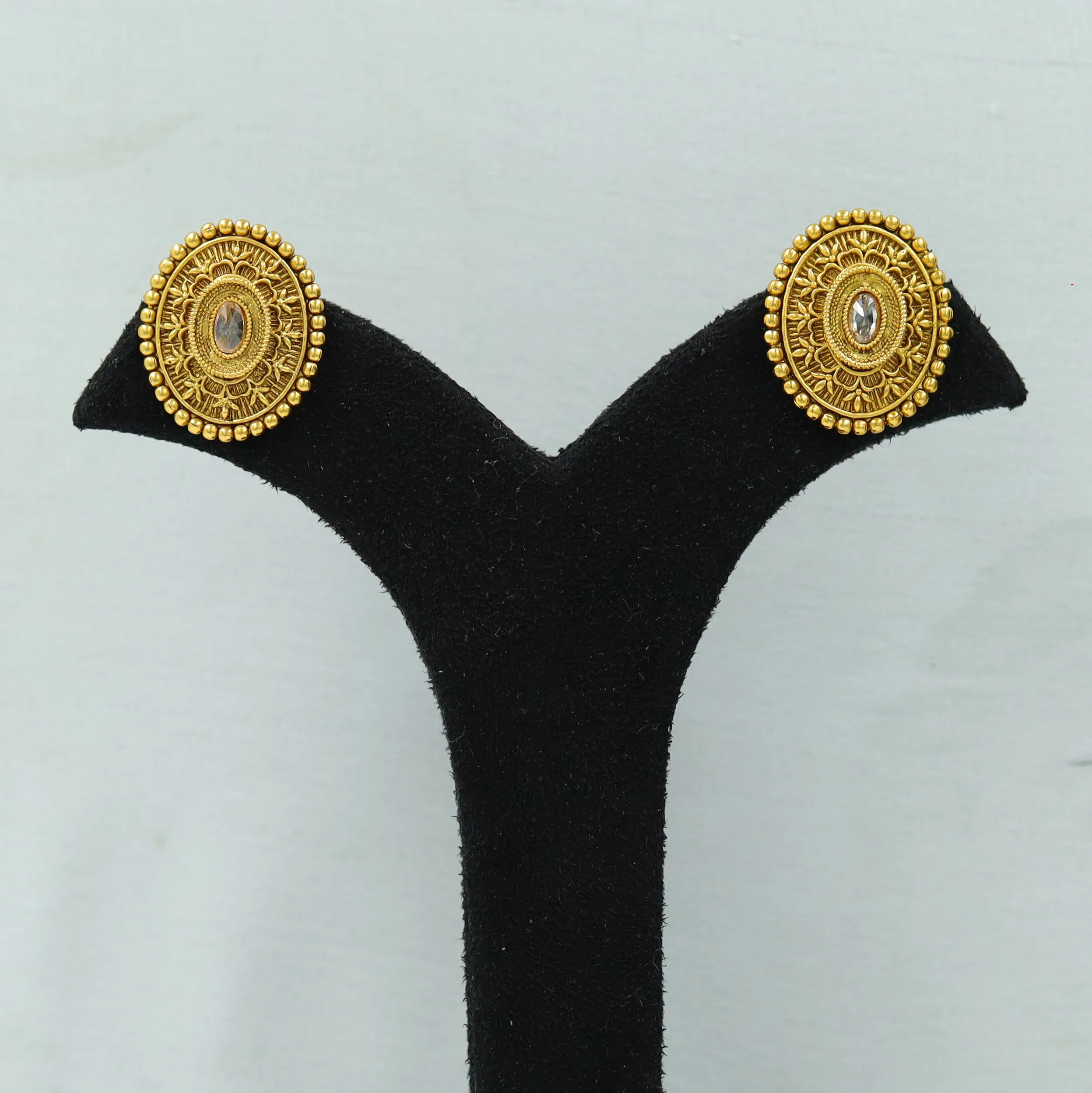 Tops/Studs Antique Earring 3847-28