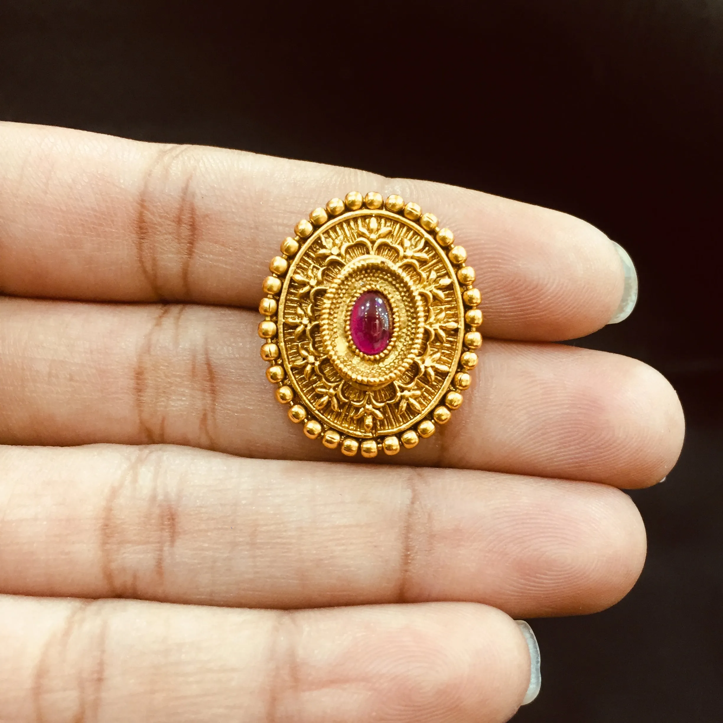 Tops/Studs Antique Earring 3847-28